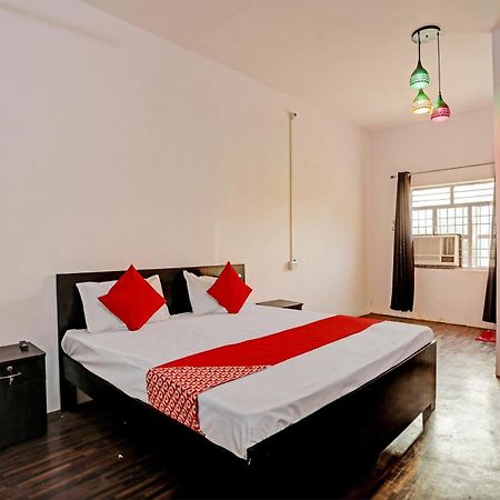 Hotel O Samrat Ghaziabad Eksteriør bilde