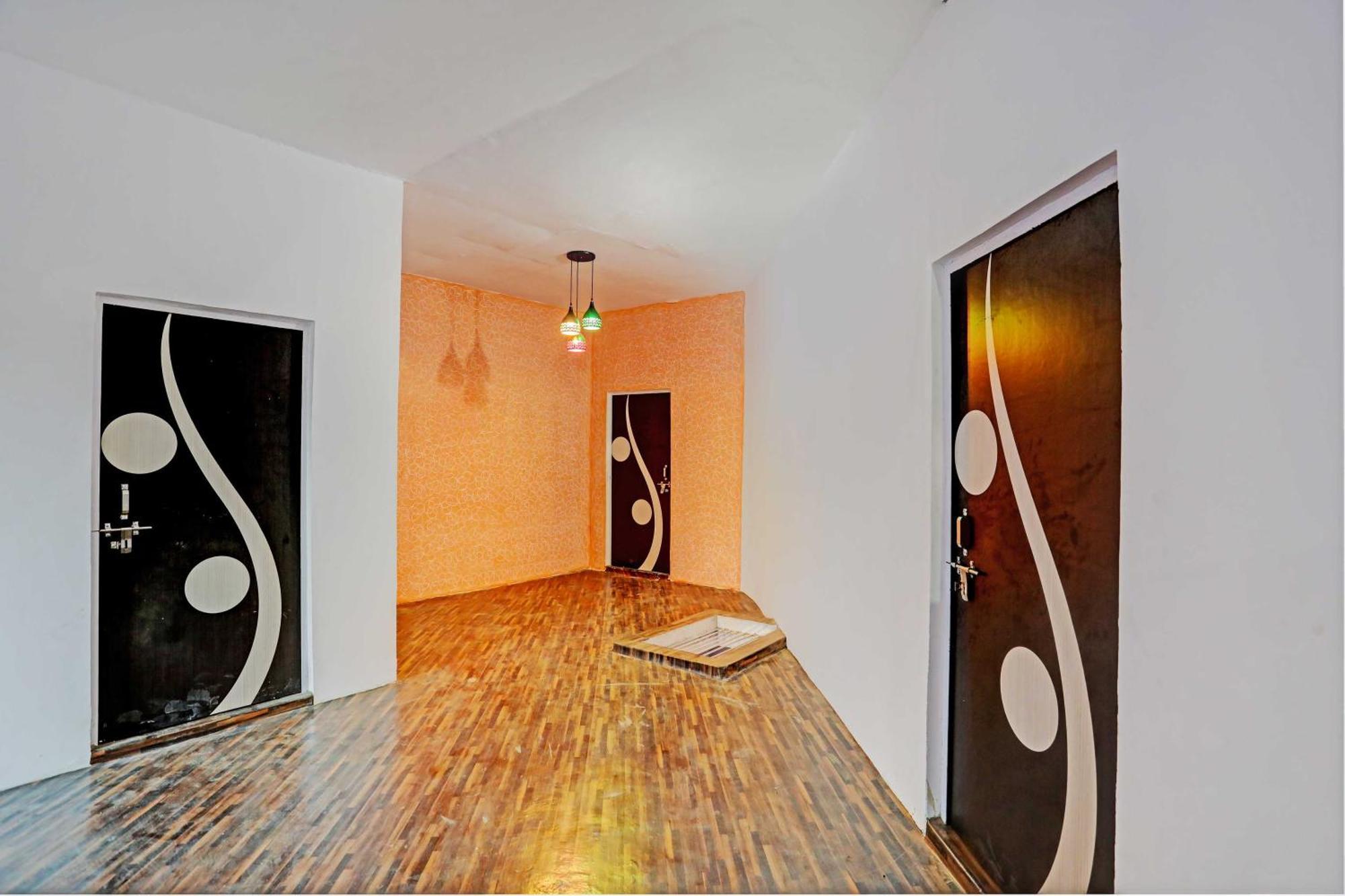 Hotel O Samrat Ghaziabad Eksteriør bilde