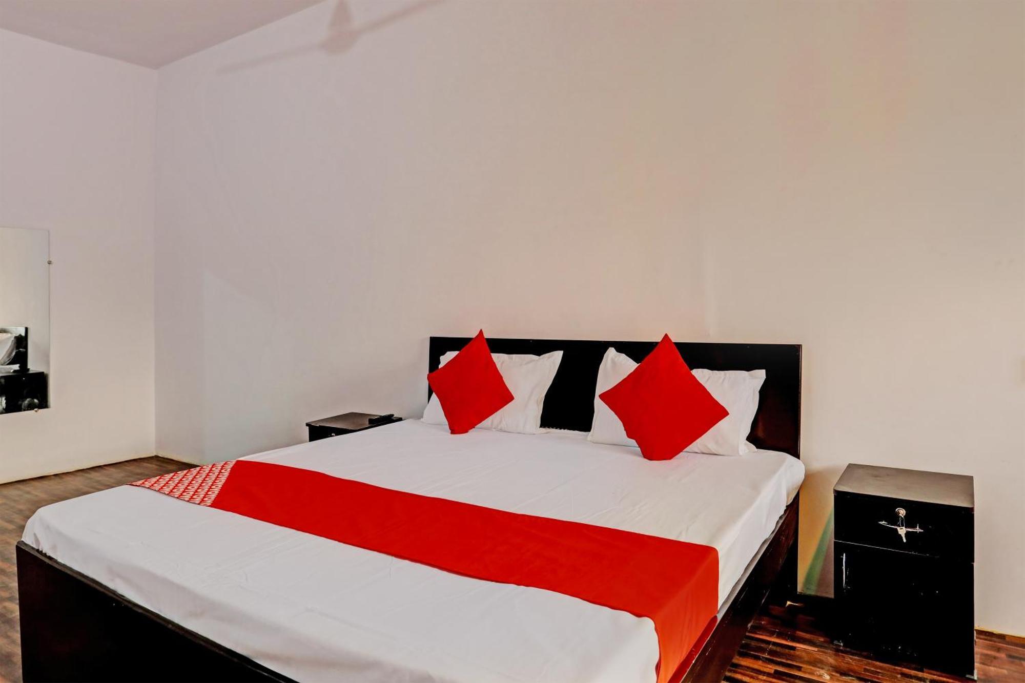 Hotel O Samrat Ghaziabad Eksteriør bilde